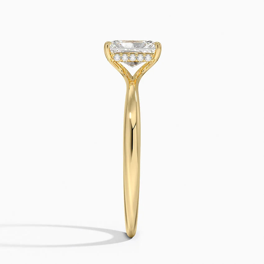 1.10 Karat Radiant Kesim Hidden Halo Tasarım Tektaş Laboratuvar Pırlanta Yüzük 18K - Alvora - Bold Diamonds