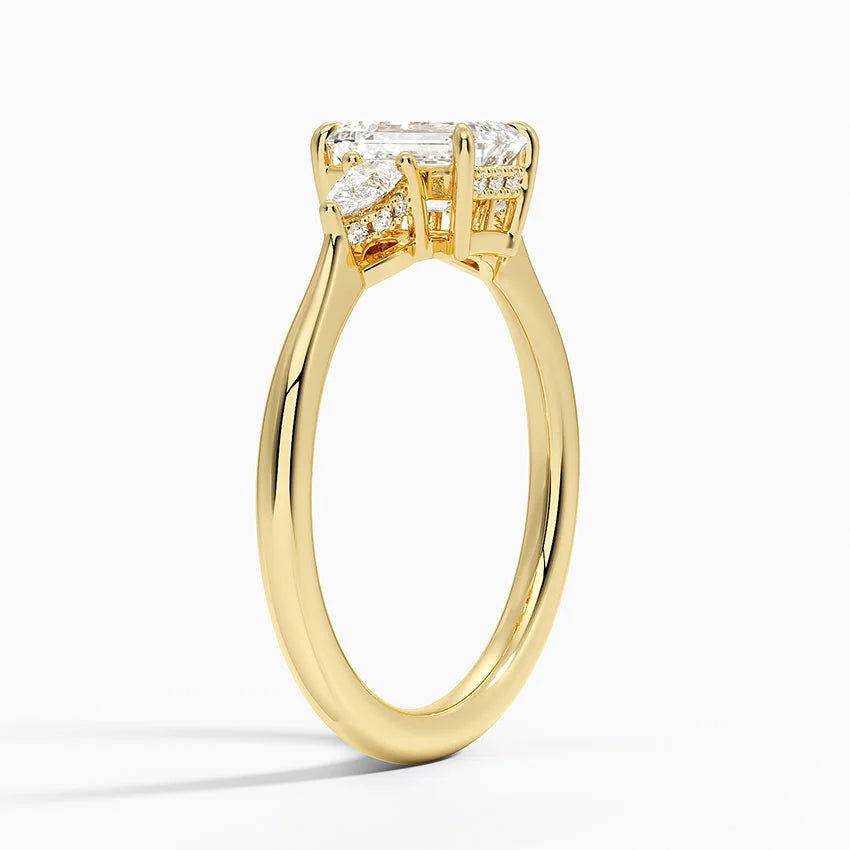 1.50 Karat Emerald Kesim Hidden Halo Tasarım Tektaş Laboratuvar Pırlanta Yüzük - Madrid