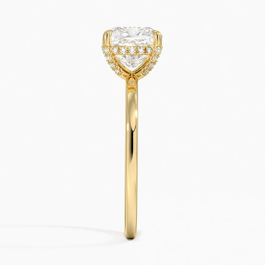 2.15 Karat Cushion Kesim Hidden Halo Tasarım Tektaş Laboratuvar Pırlanta Yüzük - Gilora - Bold Diamonds