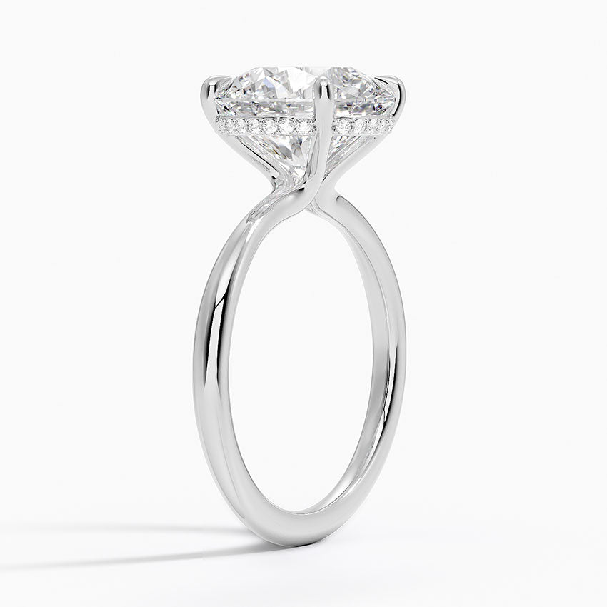 4.10 Karat Hidden Halo Tasarım Tektaş Laboratuvar Pırlanta Yüzük 18K - Alvora - Bold Diamonds