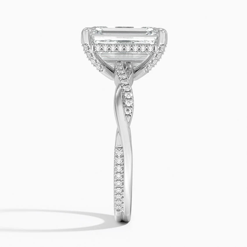 4.25 Karat Emerald Kesim Hidden Halo Tasarım Tektaş Laboratuvar Pırlanta Yüzük - Riga