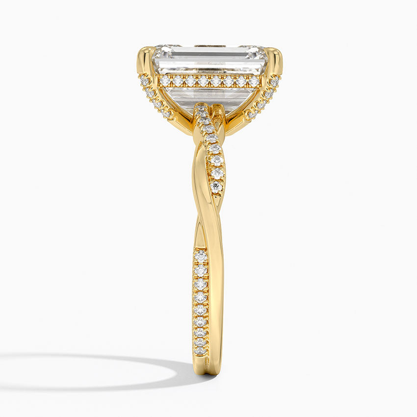 4.25 Karat Emerald Kesim Hidden Halo Tasarım Tektaş Laboratuvar Pırlanta Yüzük - Riga