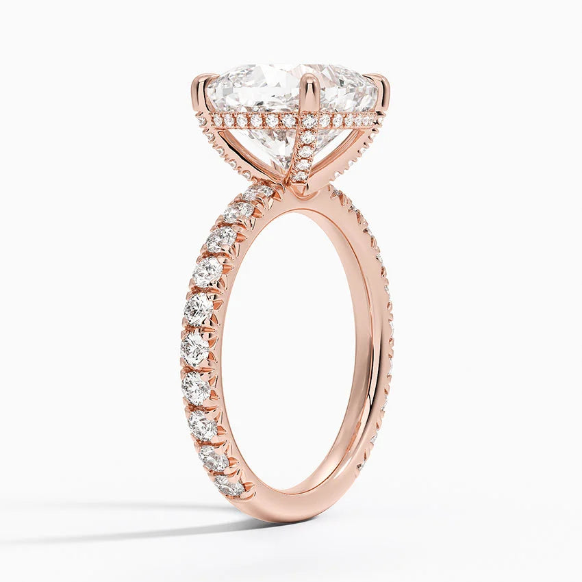 4.75 Karat Cushion Kesim Hidden Halo Tasarım Tektaş Laboratuvar Pırlanta Yüzük 18K - Selora - Bold Diamonds