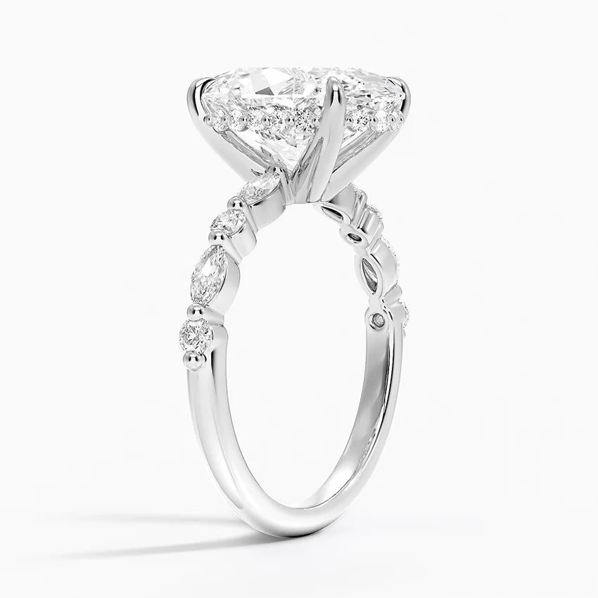 4.50 Karat Oval Kesim Hidden Halo Tasarım Tektaş Laboratuvar Pırlanta Yüzük - Verona