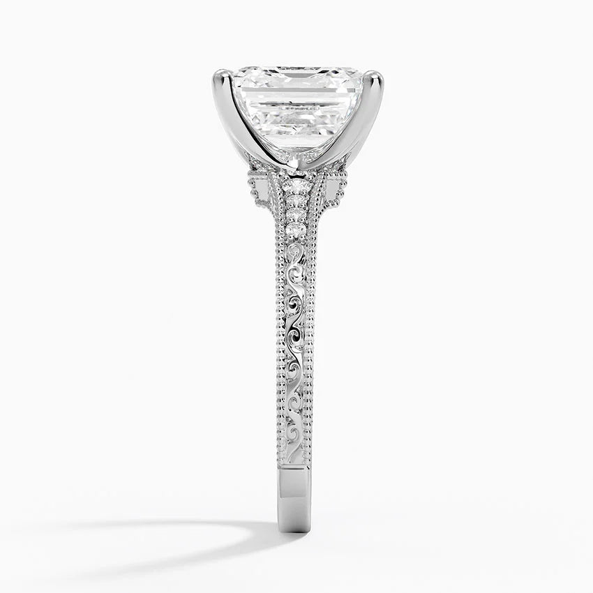 4.15 Asscher Kesim Hidden Halo Tasarım Tektaş Laboratuvar Pırlanta Yüzük 18K - Silora
