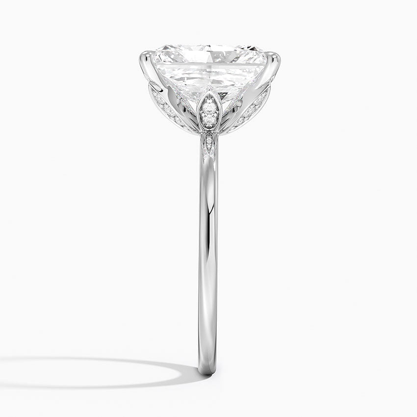 4.15 Karat Radiant Kesim Hidden Halo Tasarım Tektaş Laboratuvar Pırlanta Yüzük - Oslo