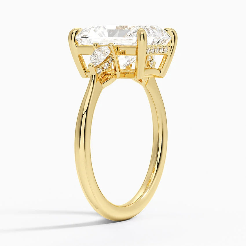 4.50 Karat Radiant Kesim Hidden Halo Tasarım Tektaş Laboratuvar Pırlanta Yüzük - Madrid