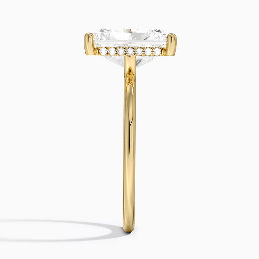 4.10 Karat Radiant Kesim Hidden Halo Tasarım Tektaş Laboratuvar Pırlanta Yüzük - Lucerne