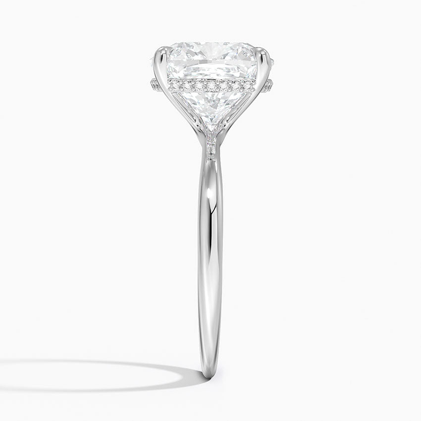 5.10 Karat Cushion Kesim Hidden Halo Tasarım Tektaş Laboratuvar Pırlanta Yüzük 18K - Alvora - Bold Diamonds