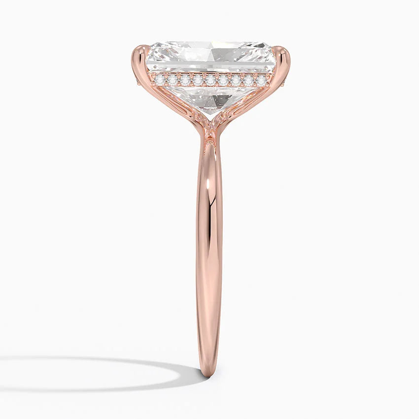 5.10 Karat Radiant Kesim Hidden Halo Tasarım Tektaş Laboratuvar Pırlanta Yüzük 18K - Alvora - Bold Diamonds