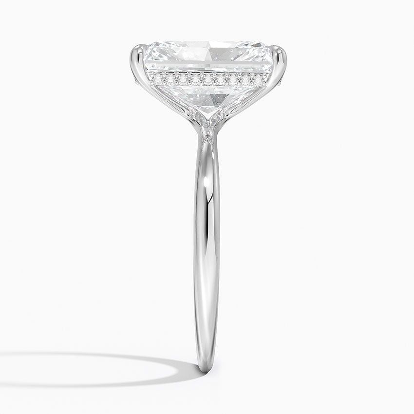 5.10 Karat Radiant Kesim Hidden Halo Tasarım Tektaş Laboratuvar Pırlanta Yüzük 18K - Alvora - Bold Diamonds