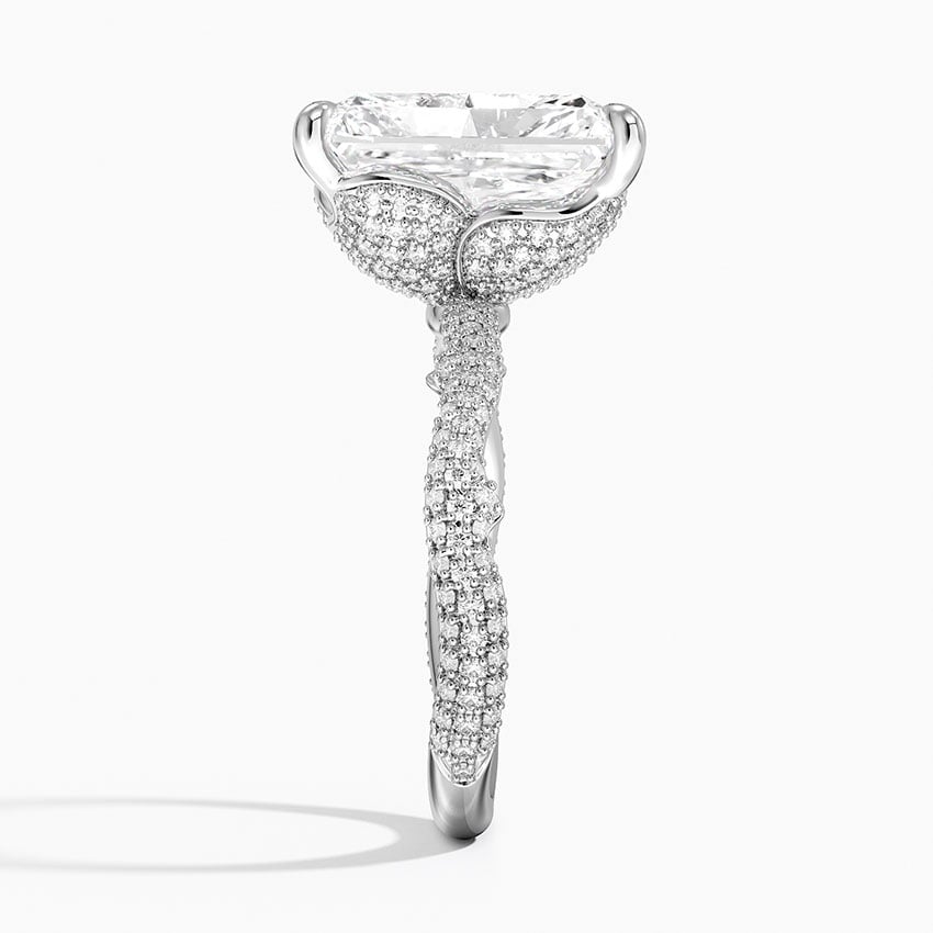 5.75 Karat Radiant Kesim Hidden Halo Tasarım Tektaş Laboratuvar Pırlanta Yüzük - Sorrento