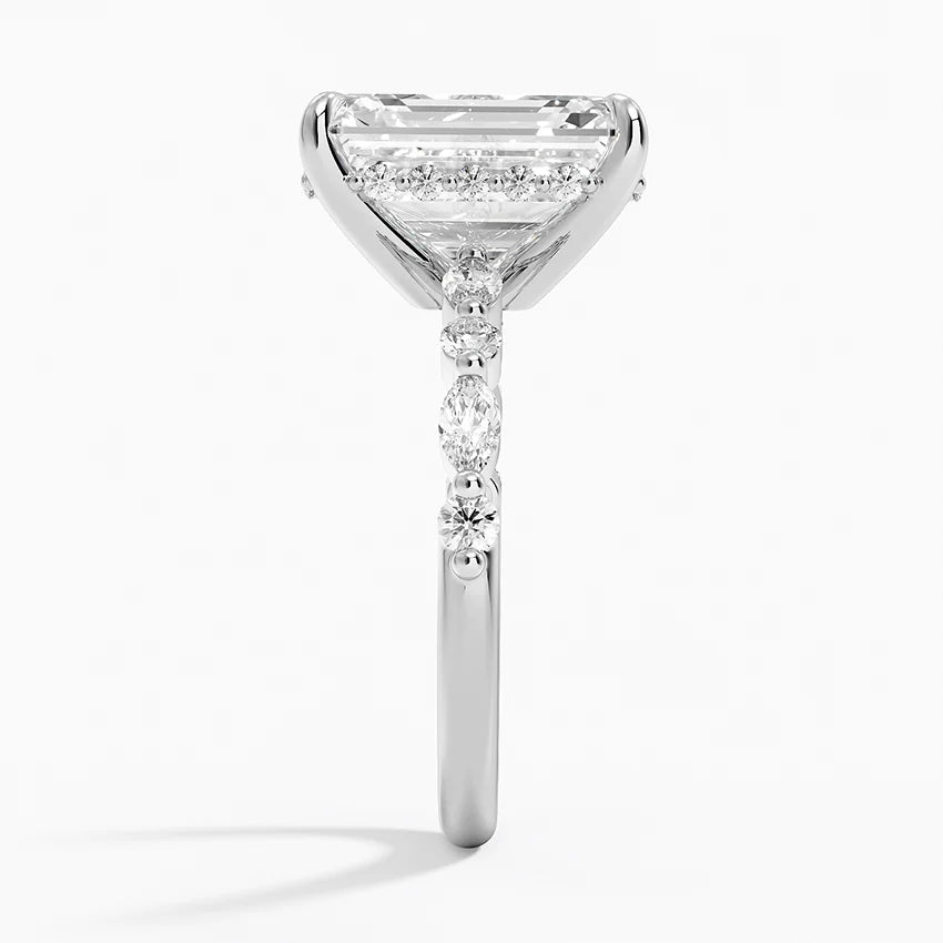 5.50 Karat Emerald Kesim Hidden Halo Tasarım Tektaş Laboratuvar Pırlanta Yüzük - Verona