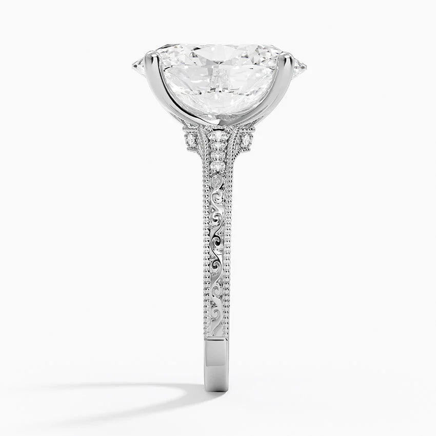 5.15 Karat Oval Kesim Hidden Halo Tasarım Tektaş Laboratuvar Pırlanta Yüzük - Venice