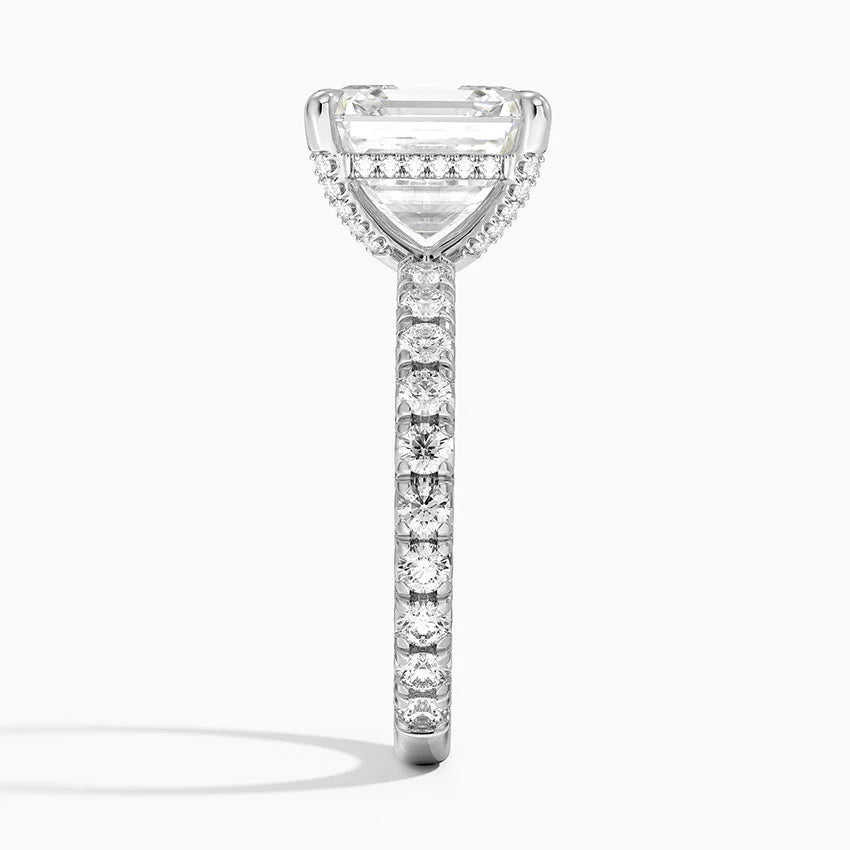 5.75 Karat Asscher Kesim Hidden Halo Tasarım Tektaş Laboratuvar Pırlanta Yüzük 18K - Selora
