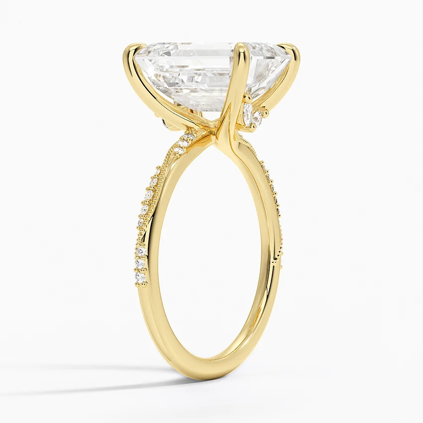 5.25 Karat Emerald Kesim Hidden Halo Tasarım Tektaş Laboratuvar Pırlanta Yüzük 18K - Melora