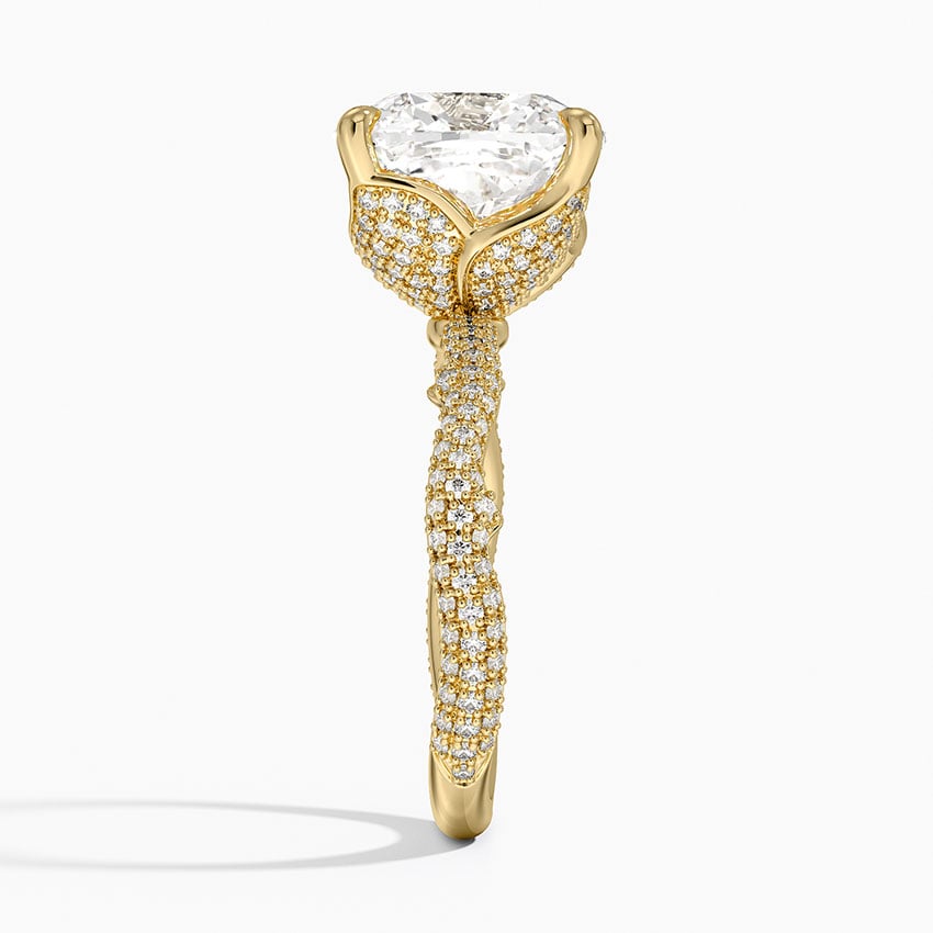 5.75 Karat Cushion Kesim Hidden Halo Tasarım Tektaş Laboratuvar Pırlanta Yüzük - Sorrento