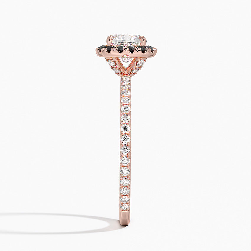 1.40 Karat Cushion Halo Tasarım Tektaş Laboratuvar Pırlanta Yüzük 18k -Halora - Bold Diamonds