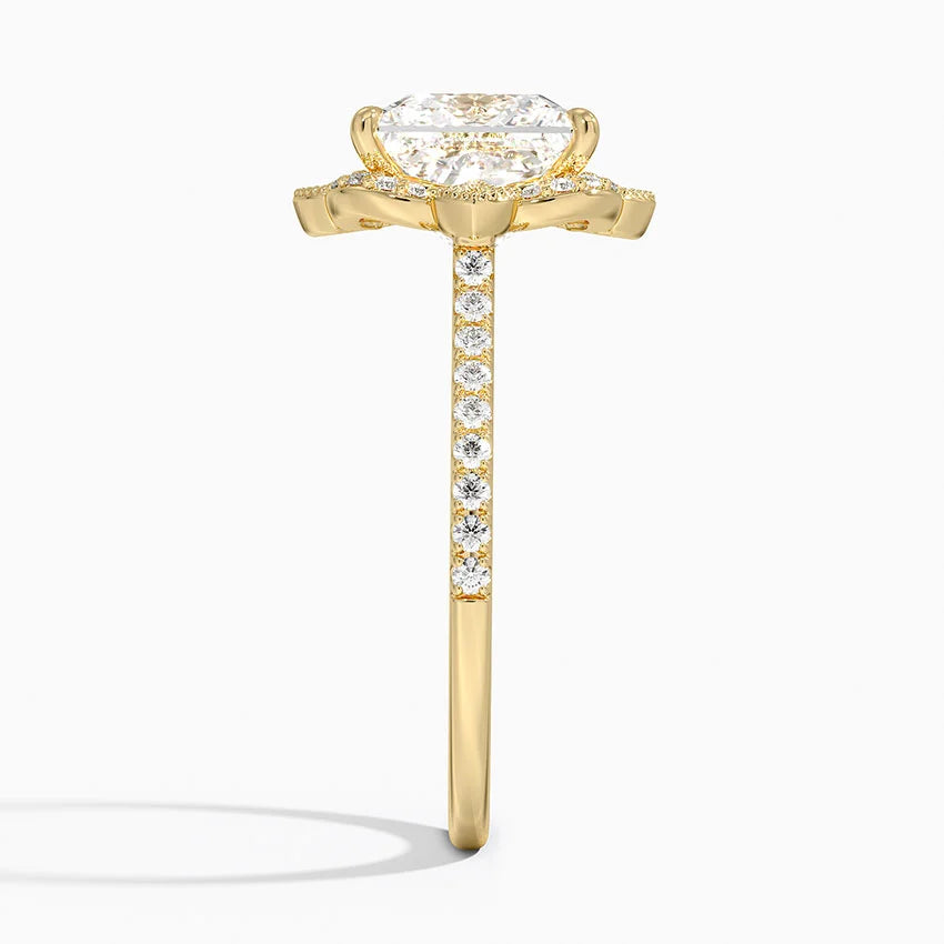 2,20 Karat Prenses Halo Tasarım Tektaş Laboratuvar Pırlanta Yüzük 18K -Coronna - Bold Diamonds