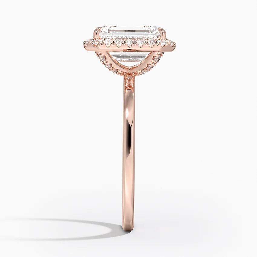 2.25 Karat Emerald Halo Tasarım Tektaş Laboratuvar Pırlanta Yüzük 18K - Ophelia - Bold Diamonds