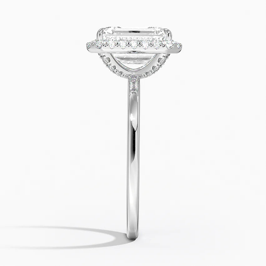 2.25 Karat Emerald Halo Tasarım Tektaş Laboratuvar Pırlanta Yüzük 18K - Ophelia - Bold Diamonds
