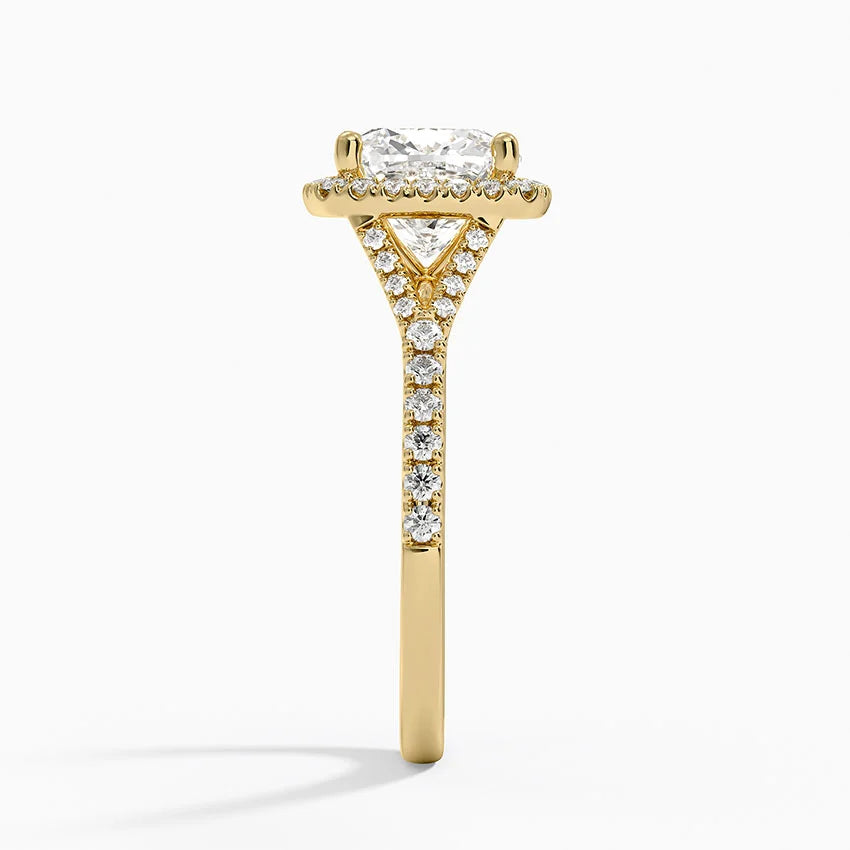 2,30 Karat Cushion Halo Tasarım Tektaş Laboratuvar Pırlanta Yüzük 18K -Novara - Bold Diamonds