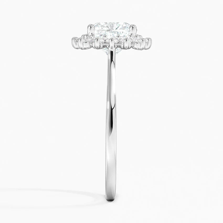 2,30 Karat Cushion Halo Tasarım Tektaş Laboratuvar Pırlanta Yüzük 18K -Vespera - Bold Diamonds