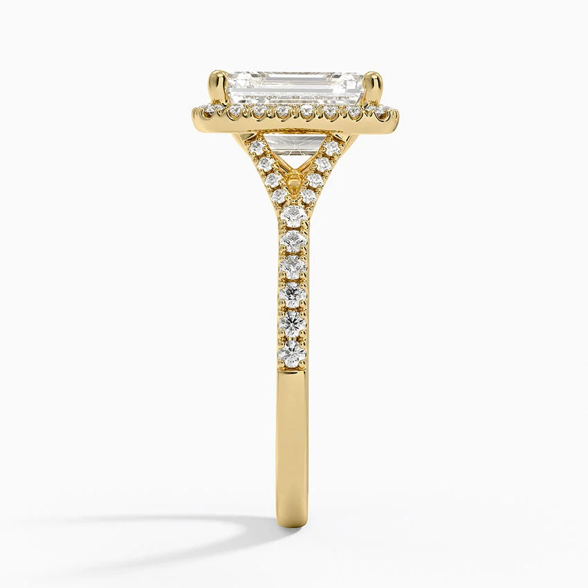 2,30 Karat Emerald Halo Tasarım Tektaş Laboratuvar Pırlanta Yüzük 18K -Novara - Bold Diamonds