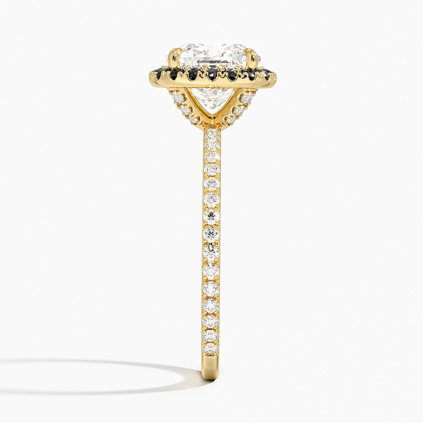 2.40 Karat Cushion Halo Tasarım Tektaş Laboratuvar Pırlanta Yüzük 18k -Halora - Bold Diamonds