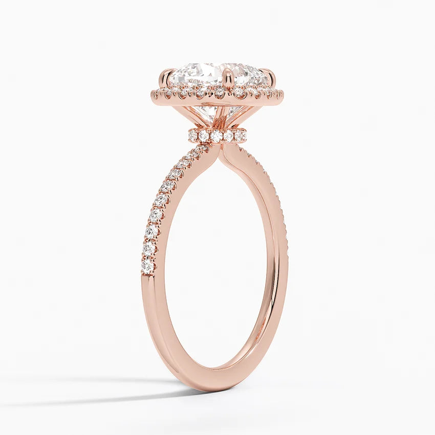 2.40 Karat Cushion Halo Tasarım Tektaş Laboratuvar Pırlanta Yüzük 18k -Luxora - Bold Diamonds