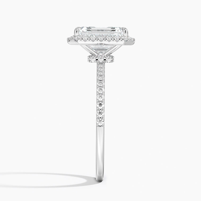 2.40 Karat Emerald Halo Tasarım Tektaş Laboratuvar Pırlanta Yüzük 18k -Luxora - Bold Diamonds