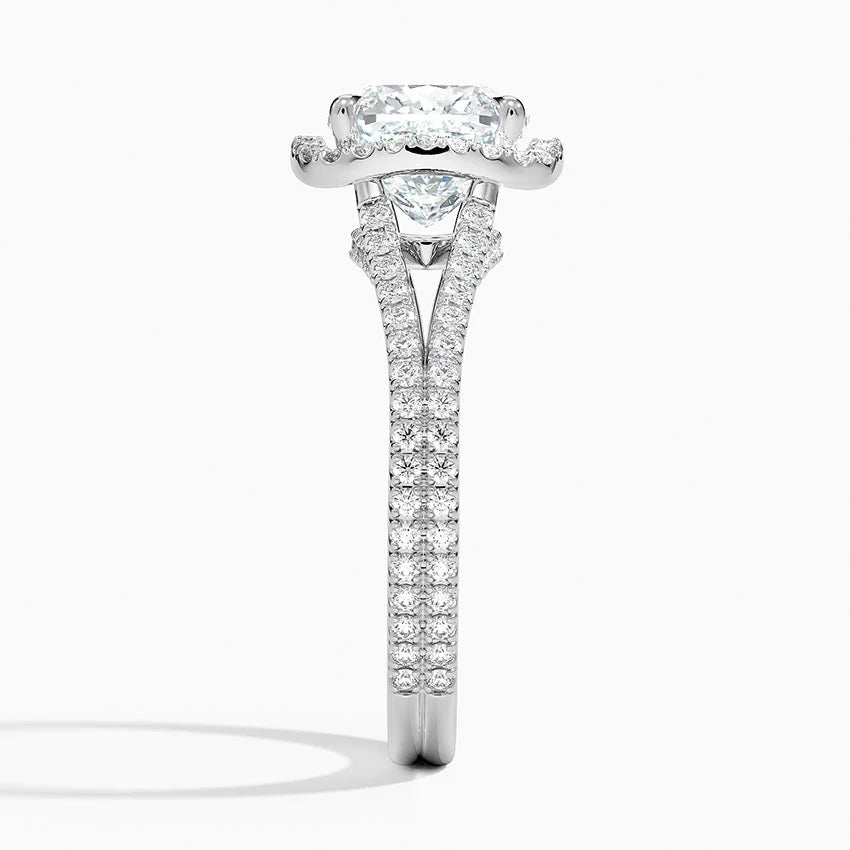 2,50 Karat Cushion Halo Tasarım Tektaş Laboratuvar Pırlanta Yüzük 18K - Aurelia - Bold Diamonds