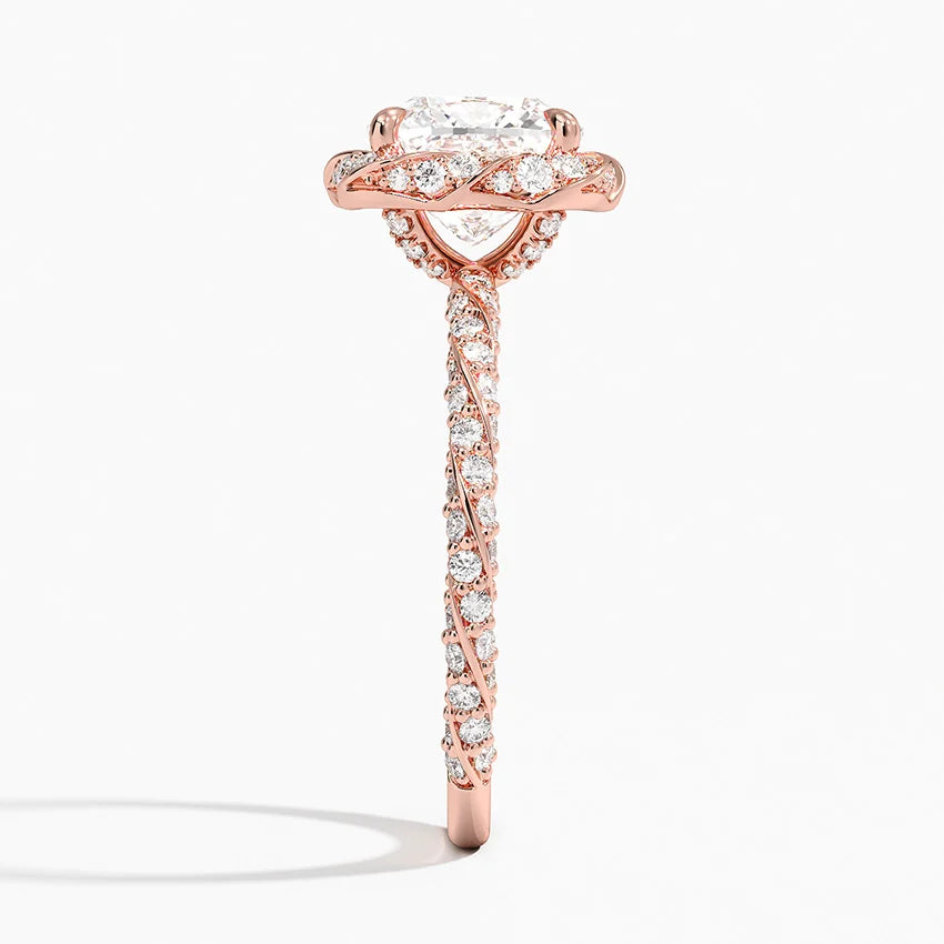 2.50 Karat Cushion Halo Tasarım Tektaş Laboratuvar Pırlanta Yüzük 18k -Elyra - Bold Diamonds