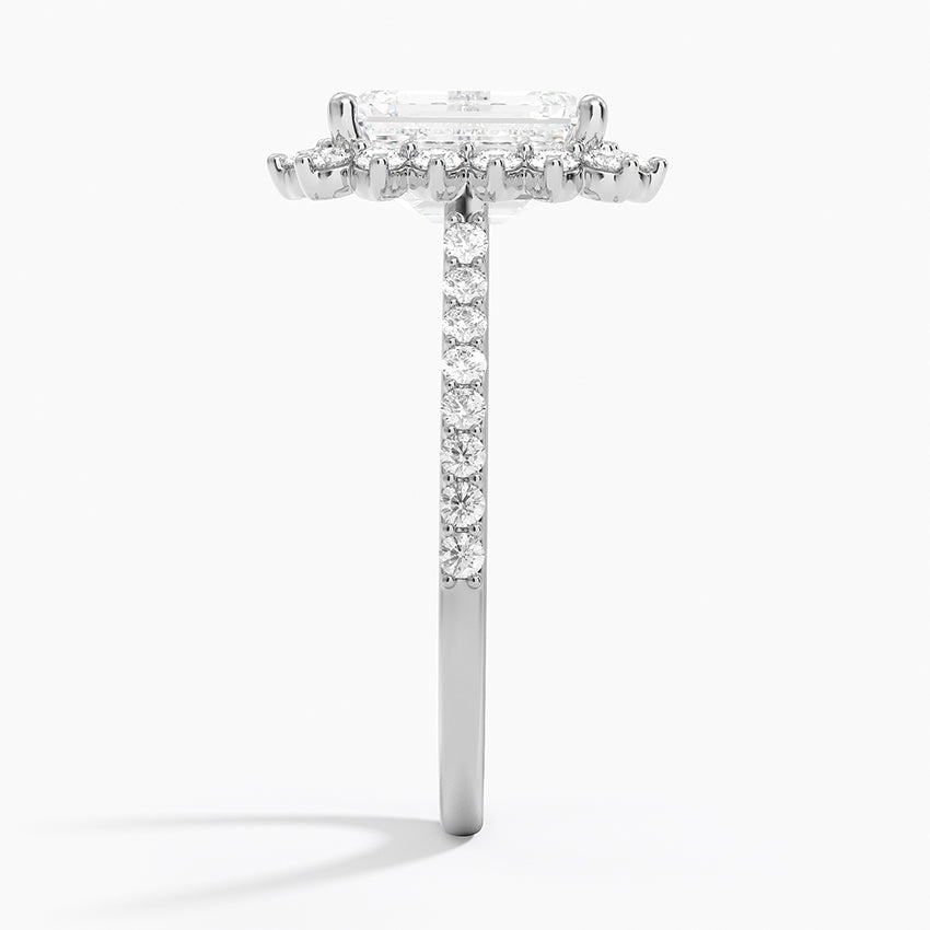 2,50 Karat Emerald Halo Tasarım Tektaş Laboratuvar Pırlanta Yüzük 18K -Seraphina - Bold Diamonds