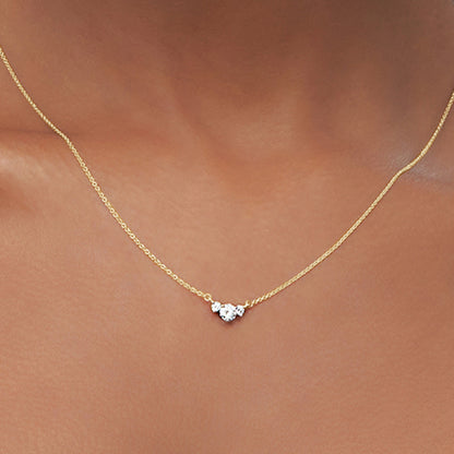 Üçlü Taşlı Model  0.50 karat Yuvarlak Kesim Laboratuvar Pırlanta Kolye 18K - Bold Diamonds