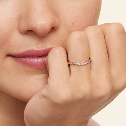 Tamamlayıcı 0,25 Karat Yuvarlak Kesim Laboratuvar Pırlanta Yüzük 18K - Bold Diamonds