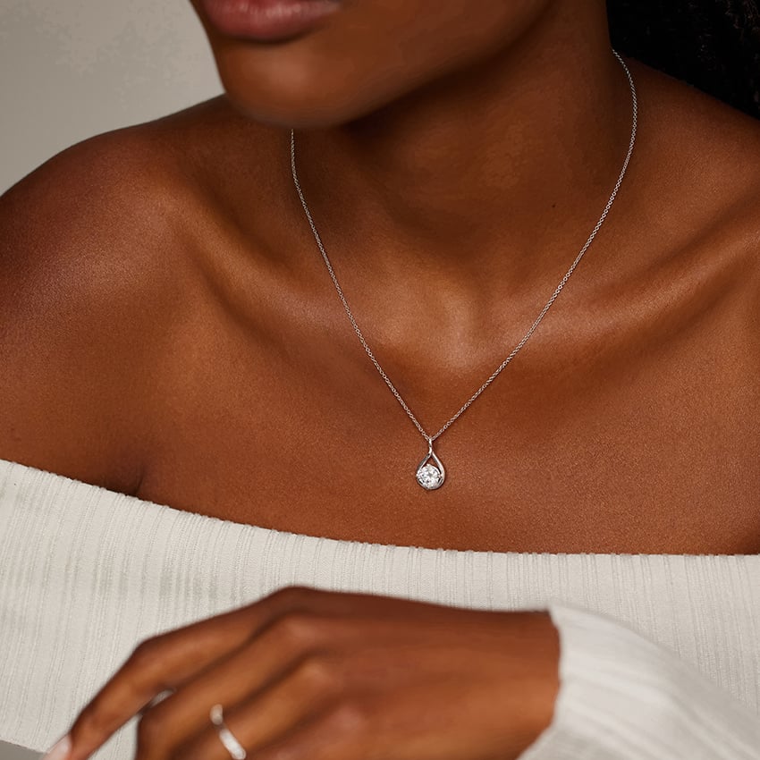 Zarafet Işıltısı Model 1.00 karat Yuvarlak Kesim Laboratuvar Pırlanta Kolye 18K - Bold Diamonds
