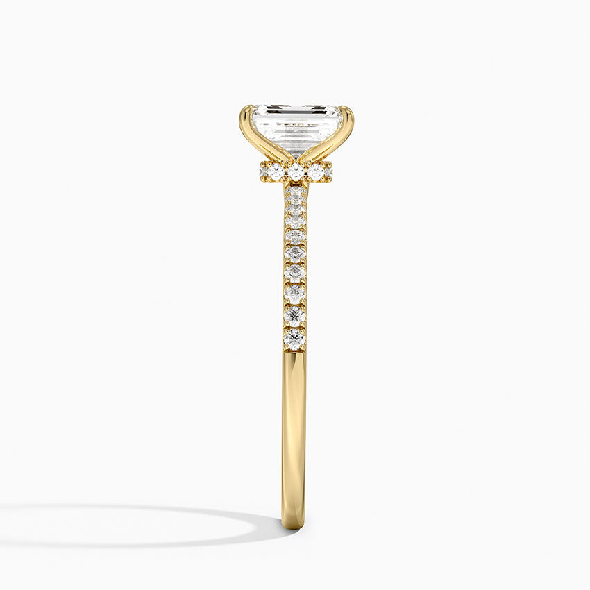 1.25 Emerald Kesim Hidden Halo Tasarım Tektaş Laboratuvar Pırlanta Yüzük 18K - Filora