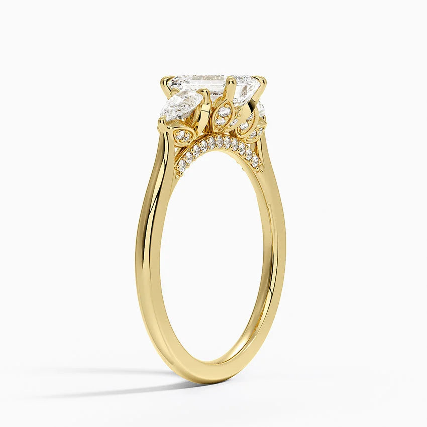 1.75 Karat Emerald Kesim Hidden Halo Tasarım Tektaş Laboratuvar Pırlanta Yüzük - Verona