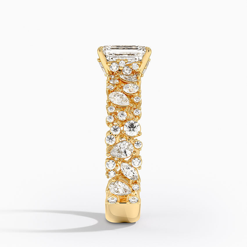 2.00 Karat Emerald Kesim Özel Tasarım Tektaş Laboratuvar Pırlanta Yüzük  - Cannes
