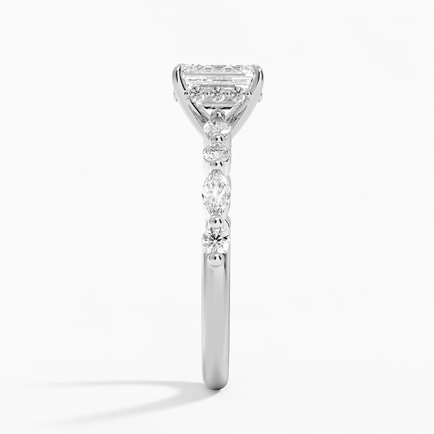 1.50 Karat Emerald Kesim Hidden Halo Tasarım Tektaş Laboratuvar Pırlanta Yüzük - Verona