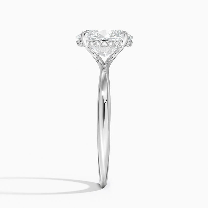 2.10 Karat Oval Kesim Hidden Halo Tasarım Tektaş Laboratuvar Pırlanta Yüzük 18K  - Alvora - Bold Diamonds