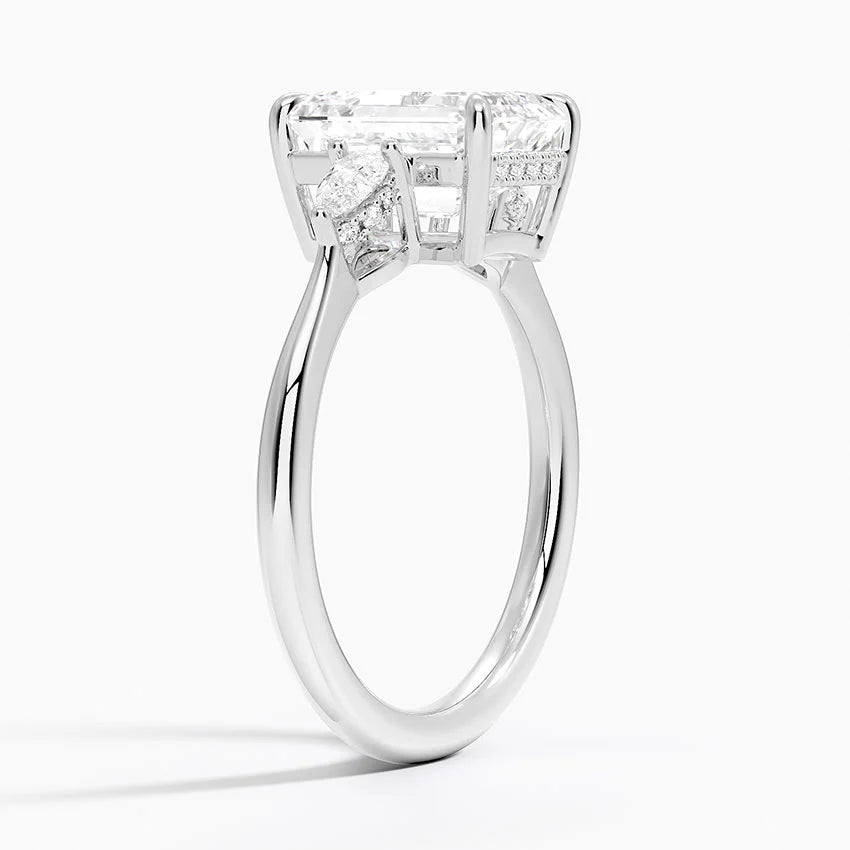 2.50 Karat Emerald Kesim Hidden Halo Tasarım Tektaş Laboratuvar Pırlanta Yüzük - Madrid