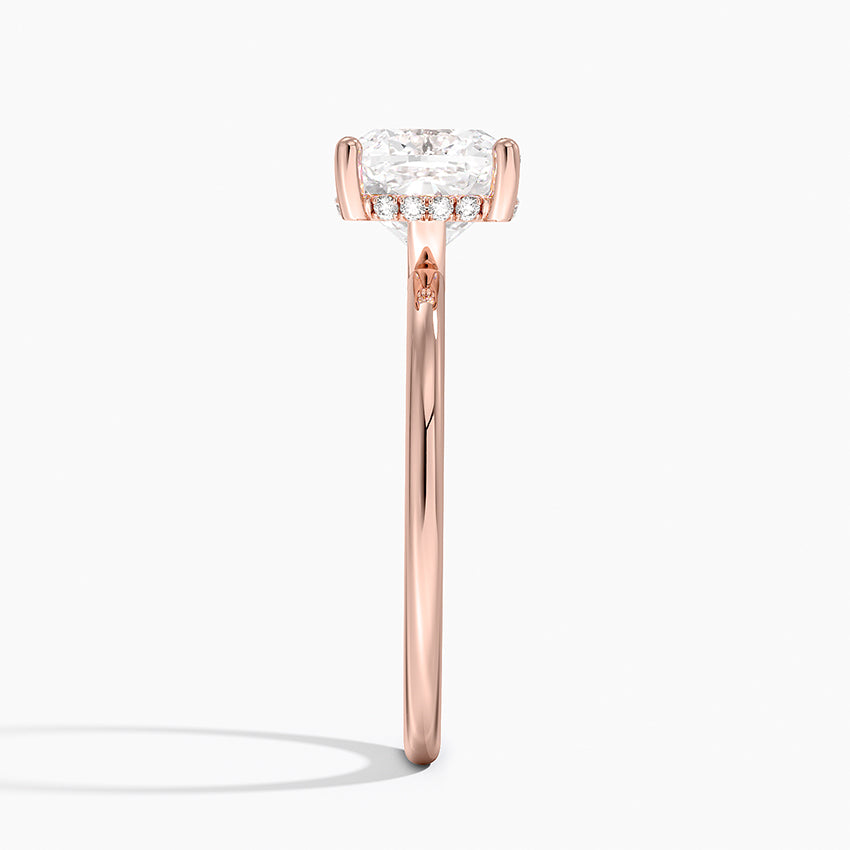 2.10 Karat Cushion Kesim Hidden Halo Tasarım Tektaş Laboratuvar Pırlanta Yüzük - Lucerne