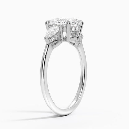 2.50 Oval Kesim Hidden Halo Tasarım Tektaş Laboratuvar Pırlanta Yüzük - Nilora