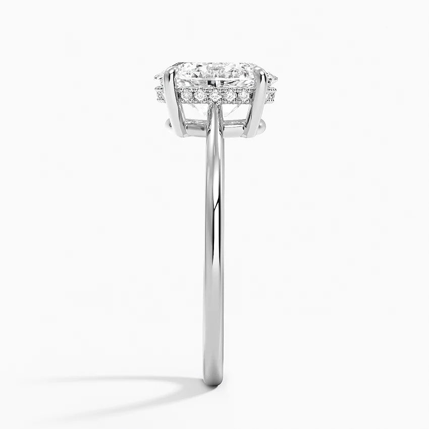 2.10 Oval Kesim Hidden Halo Tasarım Tektaş Laboratuvar Pırlanta Yüzük - Tilora