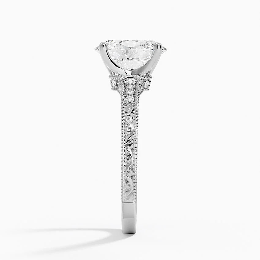 2.15 Karat Oval Kesim Hidden Halo Tasarım Tektaş Laboratuvar Pırlanta Yüzük - Venice