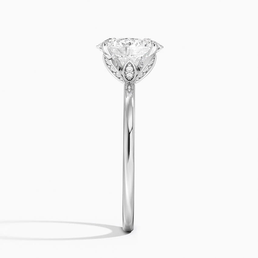2.15 Karat Oval Kesim Hidden Halo Tasarım Tektaş Laboratuvar Pırlanta Yüzük - Oslo