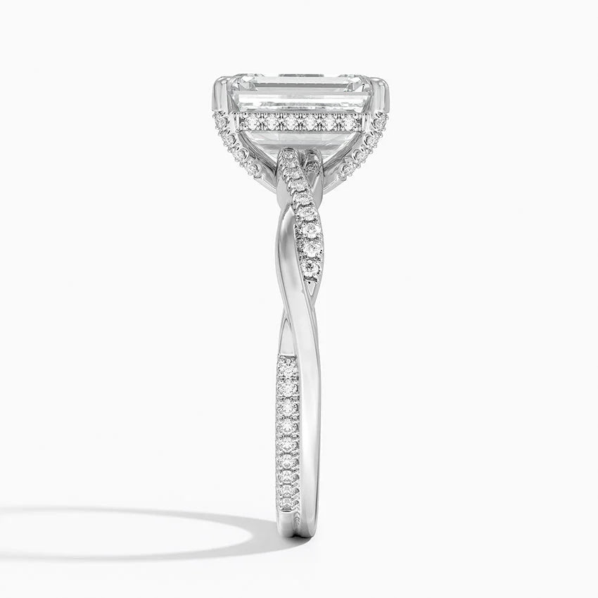 2.25 Karat Emerald Kesim Hidden Halo Tasarım Tektaş Laboratuvar Pırlanta Yüzük  - Riga