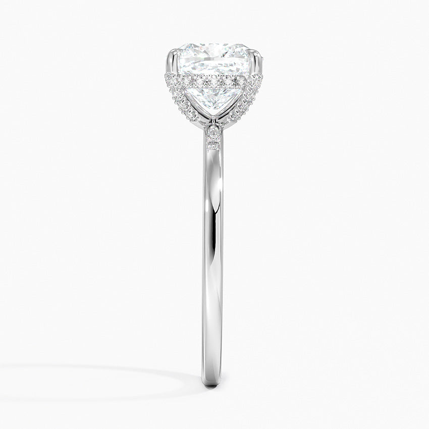 2.15 Karat Cushion Kesim Hidden Halo Tasarım Tektaş Laboratuvar Pırlanta Yüzük - Gilora - Bold Diamonds